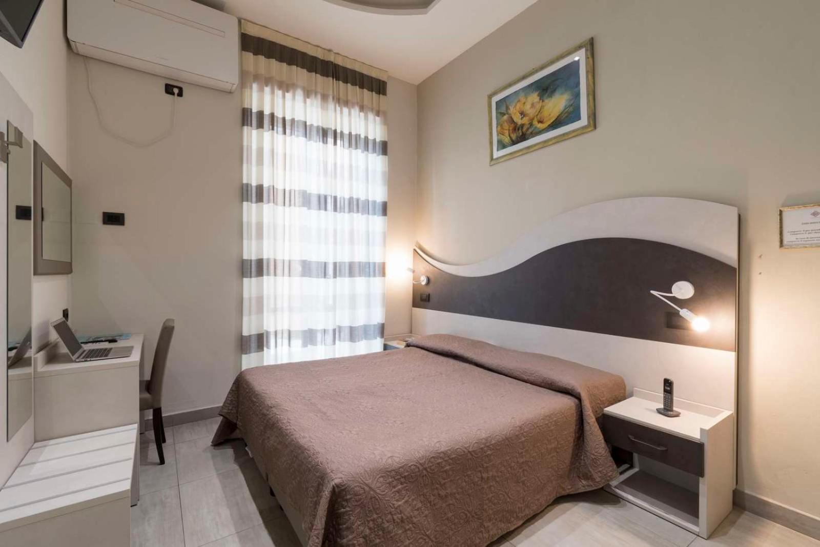 Hotel Roma Marina di Massa Esterno foto