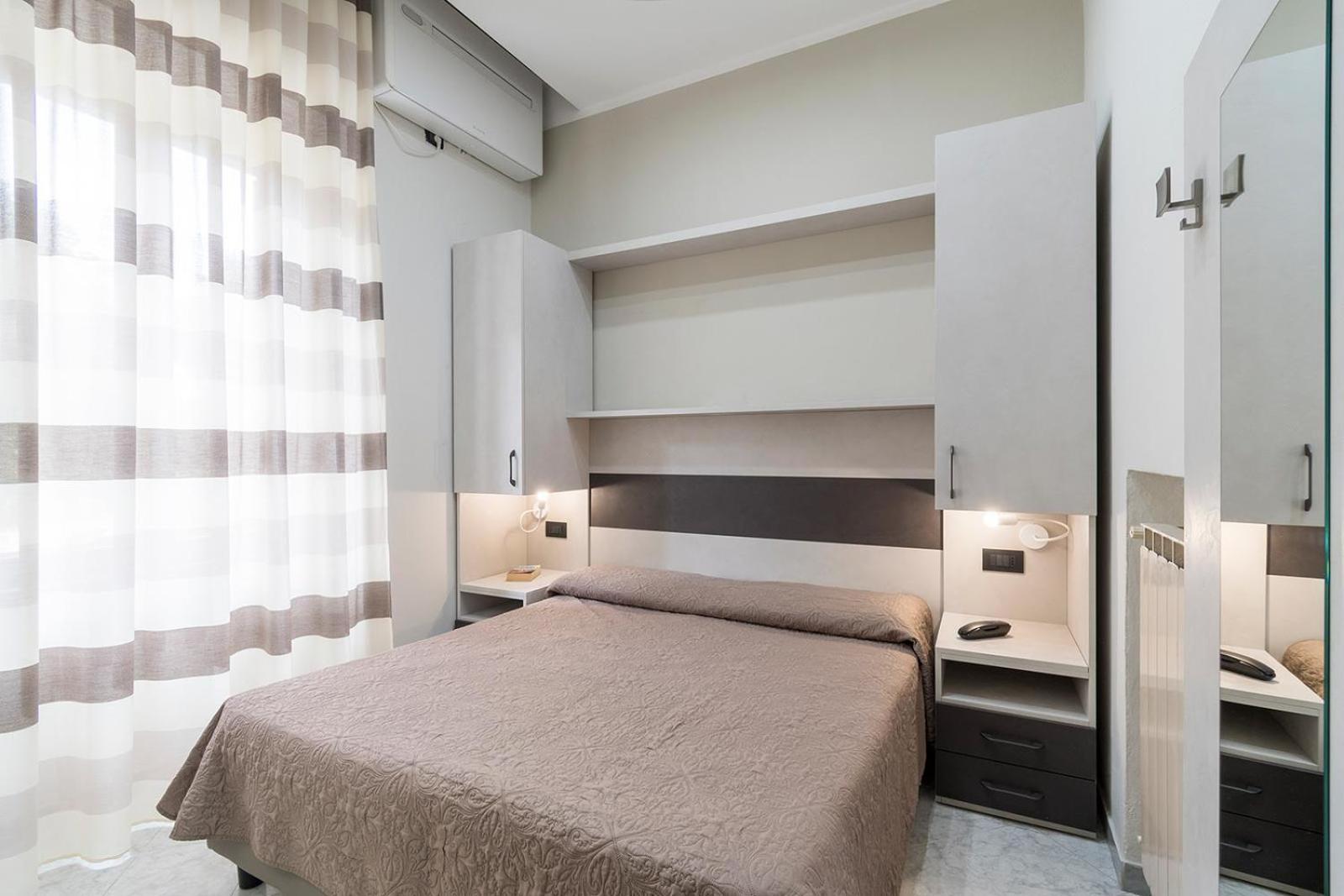 Hotel Roma Marina di Massa Esterno foto